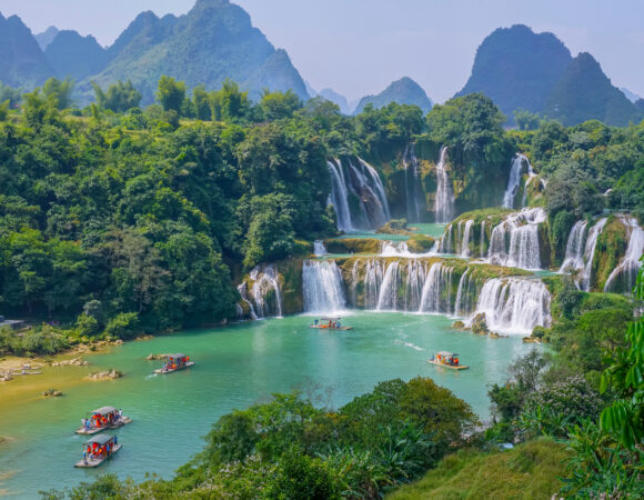 Hanoi & Da Nang 5 Nights Tour Package – Explore Vietnam’s Beauty